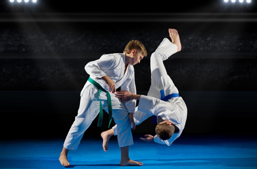  Lutas e Artes Marciais em BH: Onde a Ação Acontece!