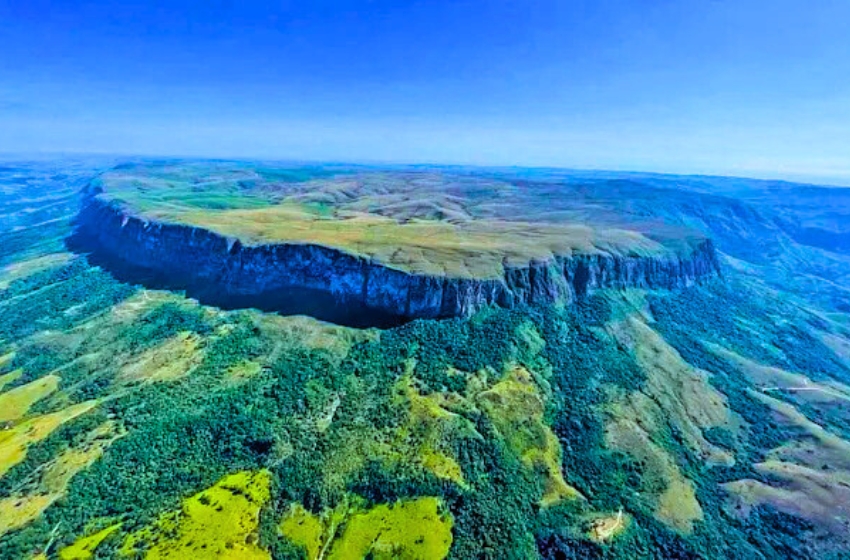  Desbravando a Serra da Canastra, Beleza Natural que Vai te Deixar de Queixo Caído